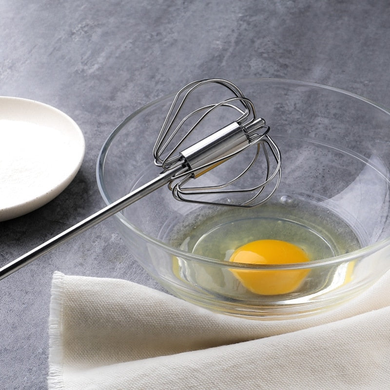 Self Turning Egg Beater